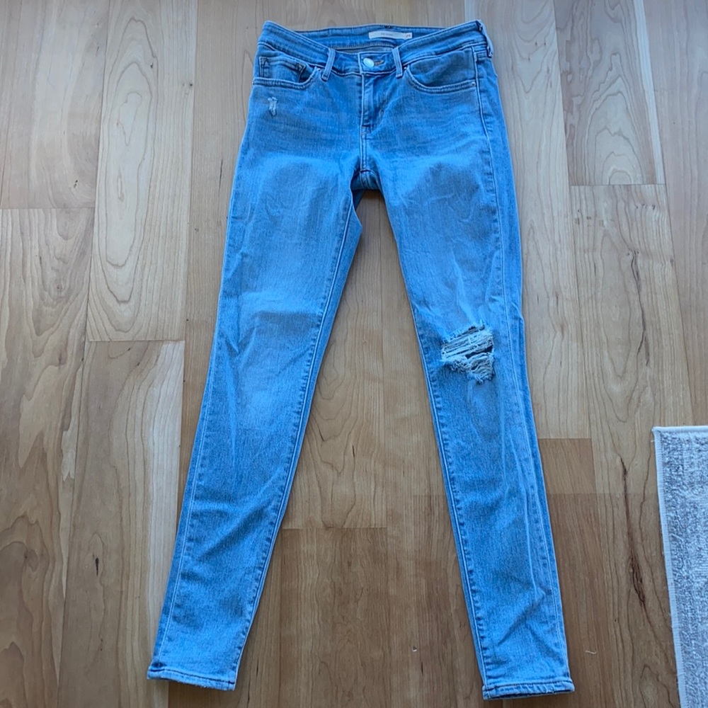 Levi’s 711 Skinny Jeans